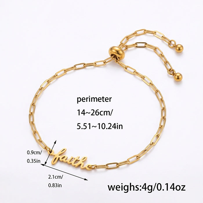 Armband aus 18-karätig vergoldet mit Anhänger in Schriftform und