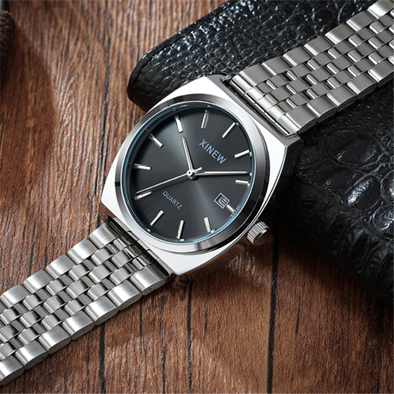 Modische Herrenuhr mit Edelstahlarmband,