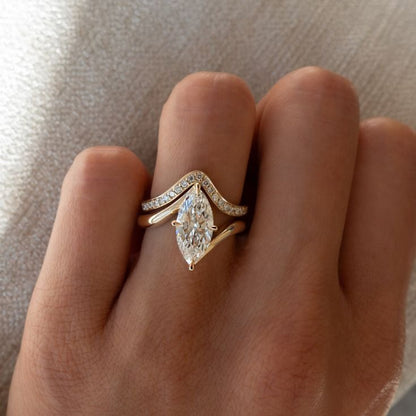 Luxuriöses Zirkon-Ring-Set....